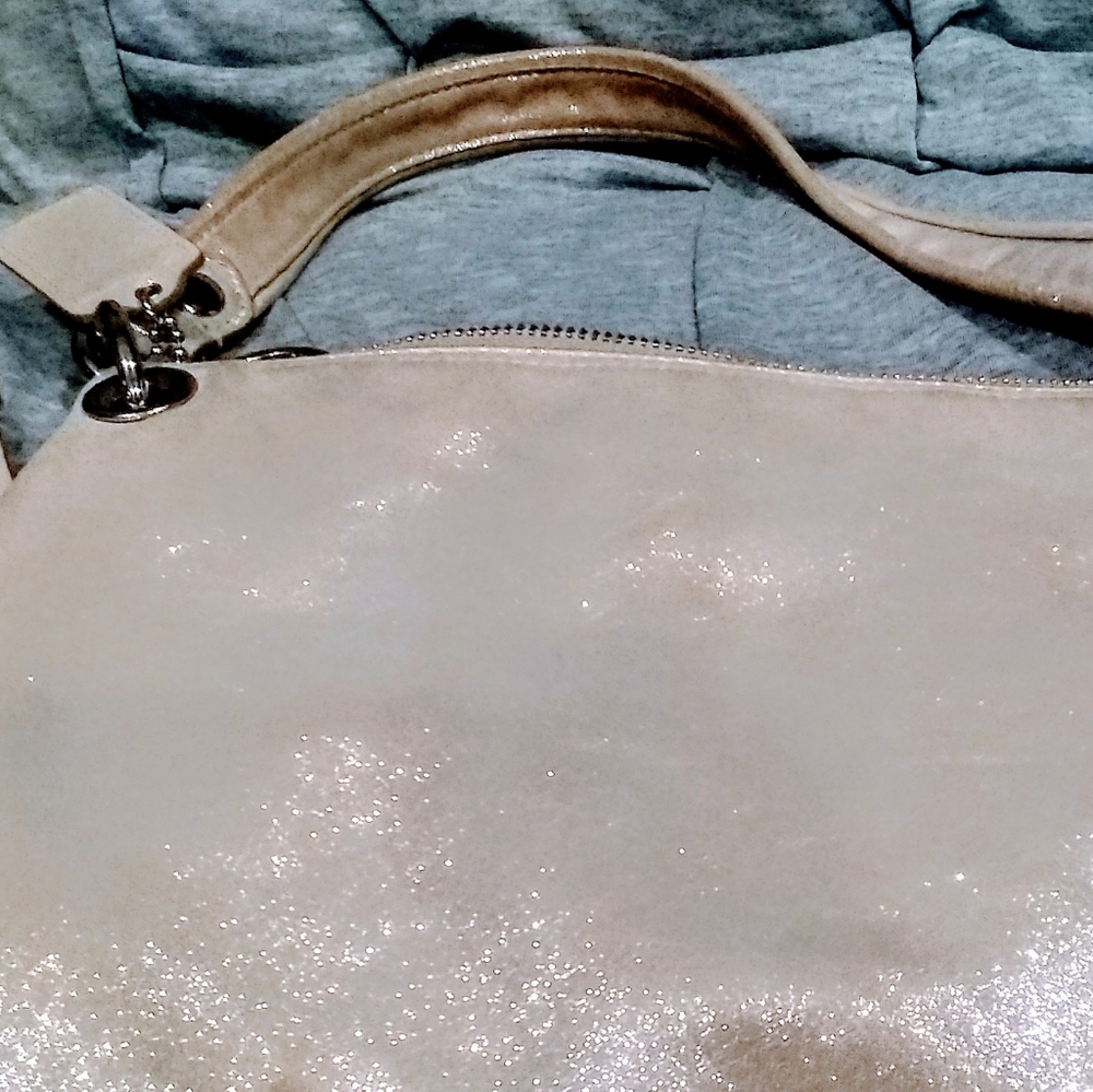 Authentic Coach Poppy - Picture 8 of 12